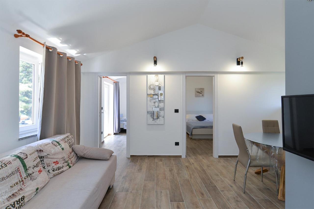 Apartments Elizabeta 1701 Fažana エクステリア 写真