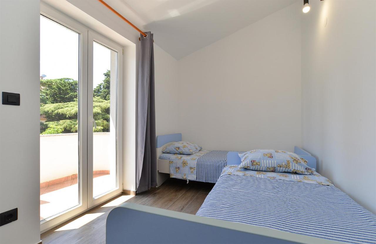 Apartments Elizabeta 1701 Fažana エクステリア 写真