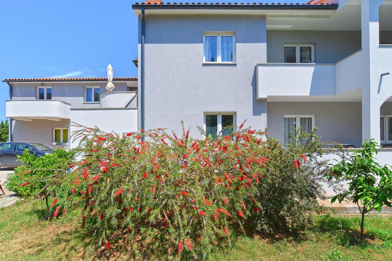 Apartments Elizabeta 1701 Fažana エクステリア 写真