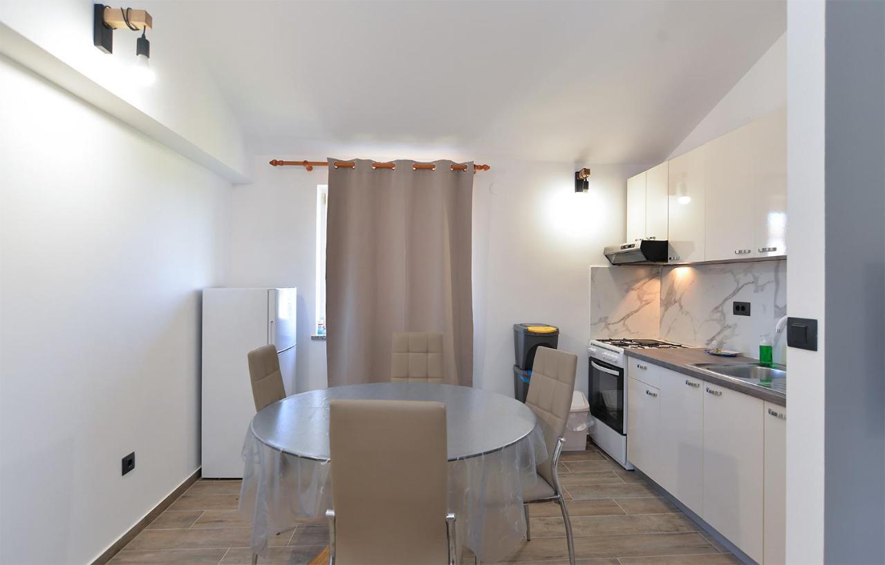 Apartments Elizabeta 1701 Fažana エクステリア 写真