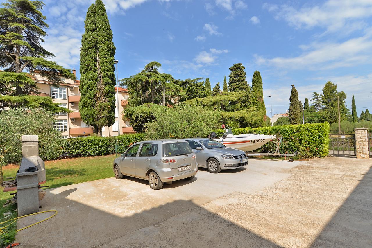 Apartments Elizabeta 1701 Fažana エクステリア 写真