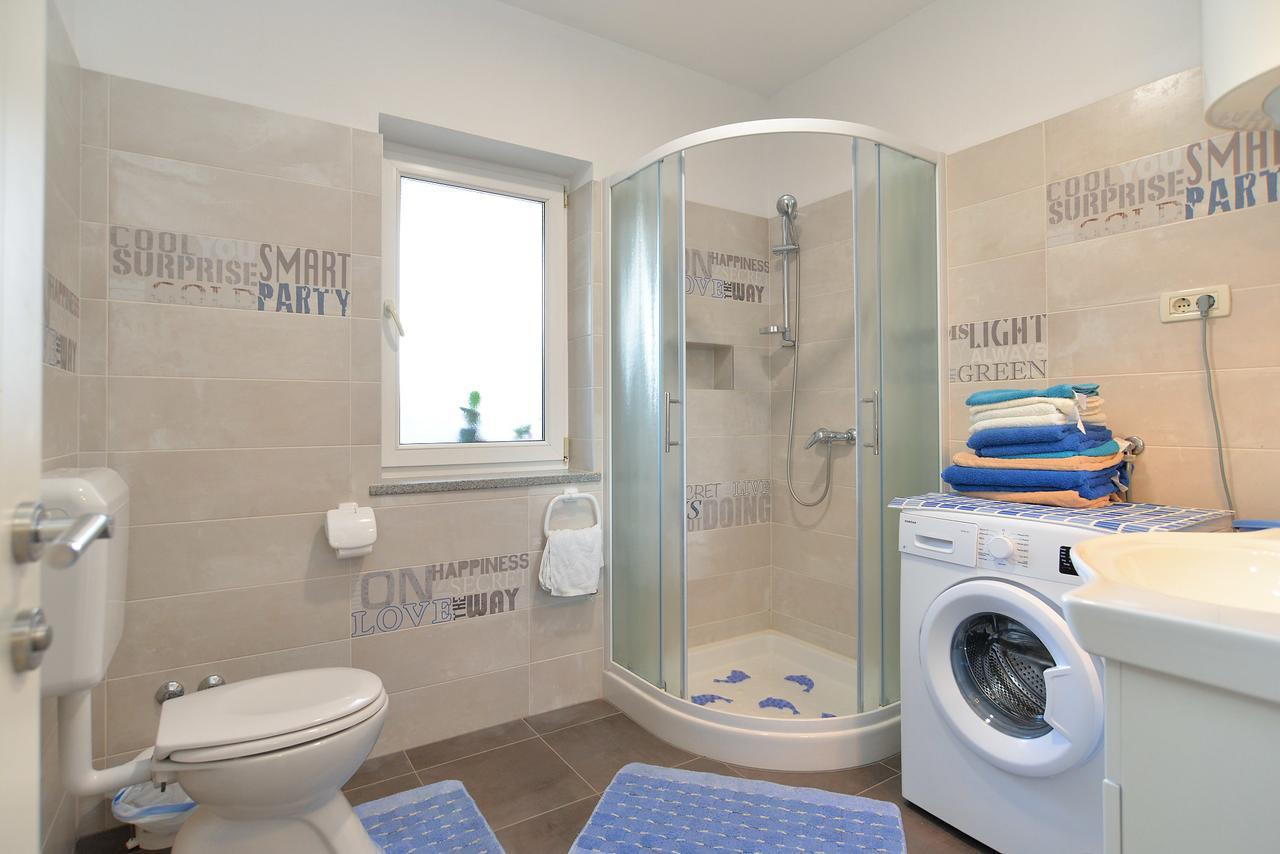 Apartments Elizabeta 1701 Fažana エクステリア 写真