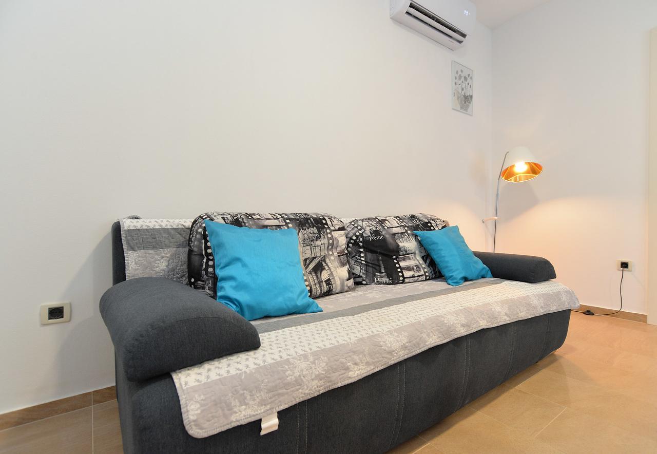 Apartments Elizabeta 1701 Fažana エクステリア 写真