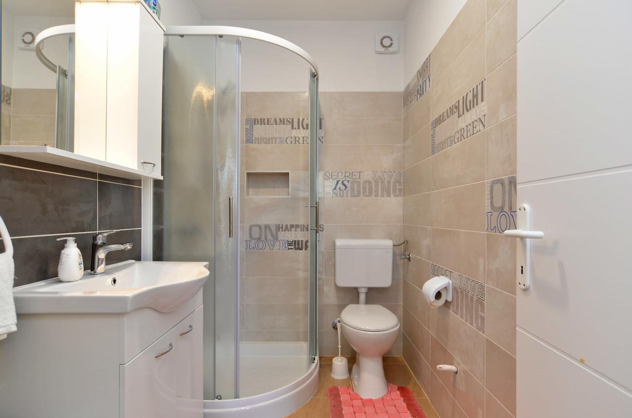 Apartments Elizabeta 1701 Fažana エクステリア 写真